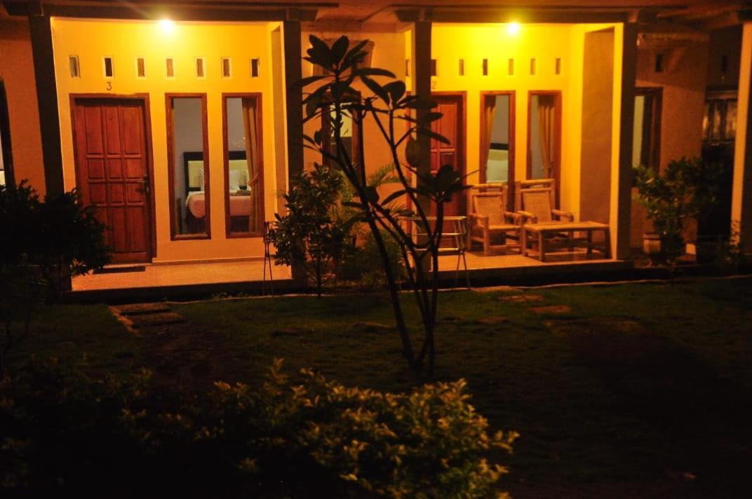 Pondok Guru Bakti Cottage Senaru Luaran gambar